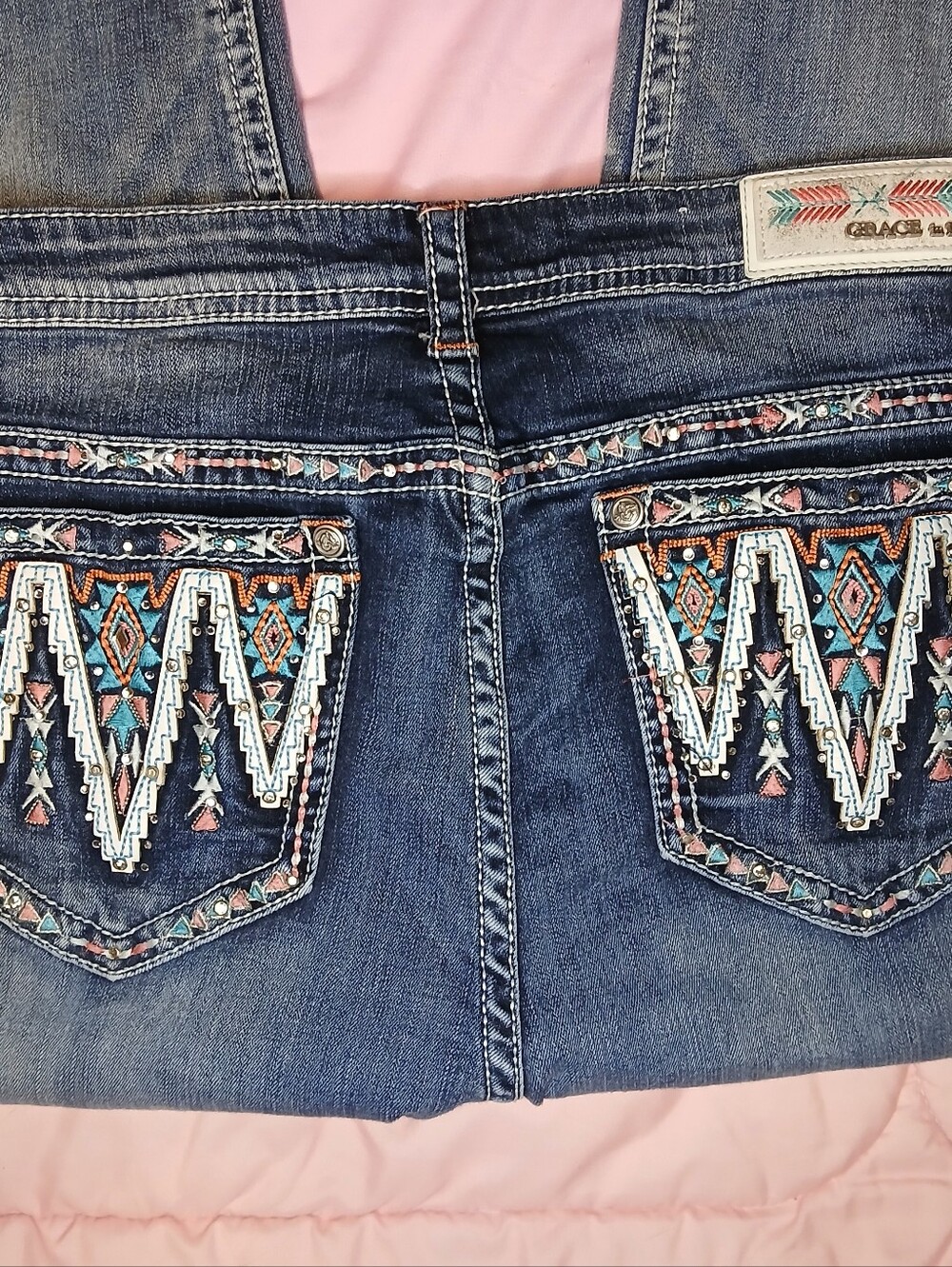 Grace In LA Petite Capri Jeans Womens Size 17 Aztec Embellished Stretch
